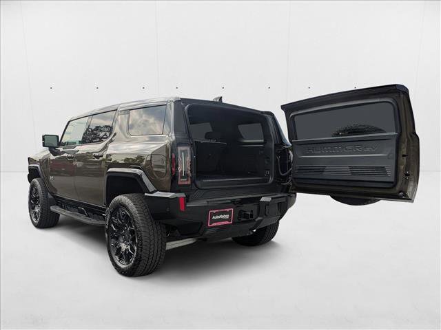 New 2025 GMC Hummer EV 2X image 9