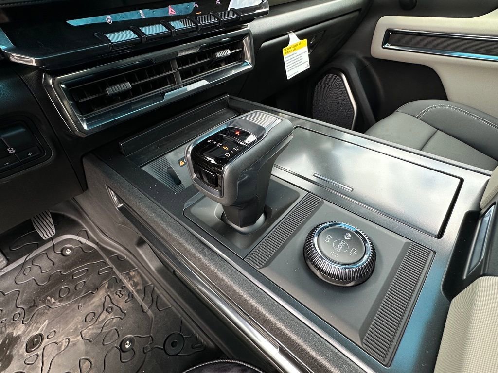 New 2026 GMC Hummer EV SUV w/ LPO, Sport Package AWD/4WD image 29
