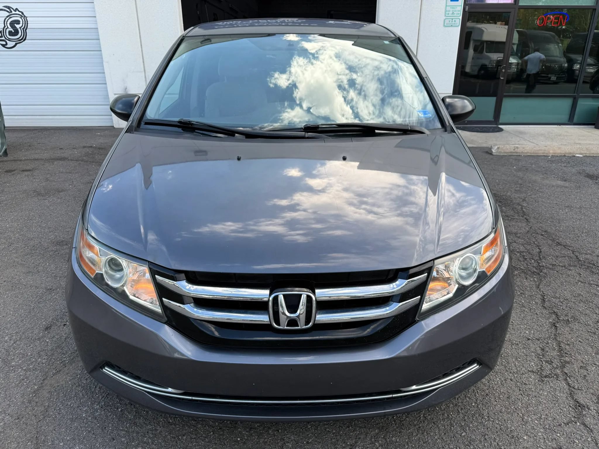 Used 2015 Honda Odyssey LX image 7