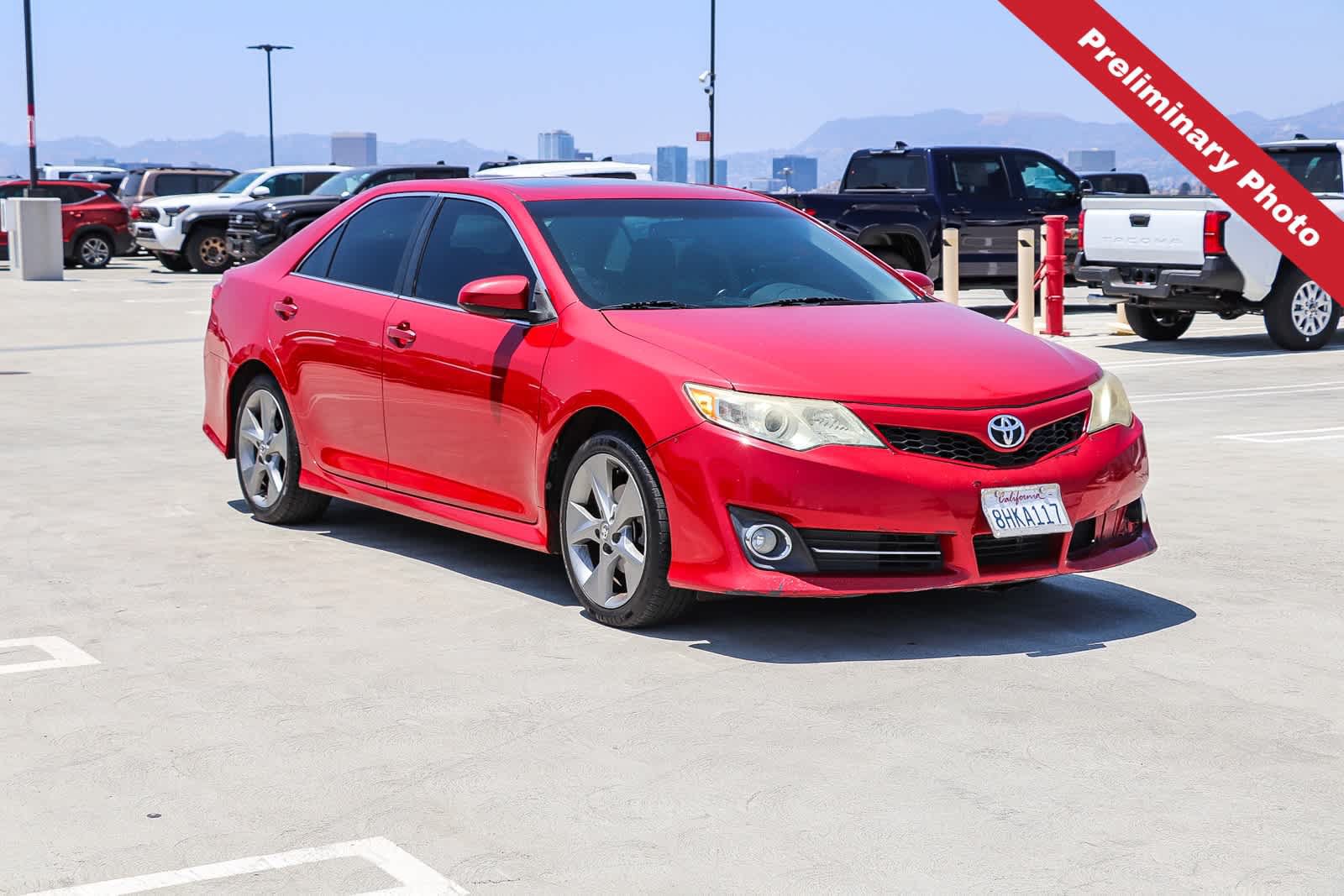 Used 2012 Toyota Camry SE FWD image 3