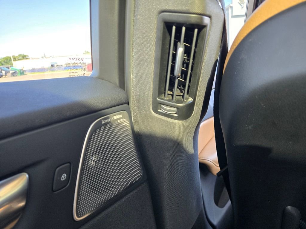 Used 2020 Volvo XC60 T5 Inscription image 42