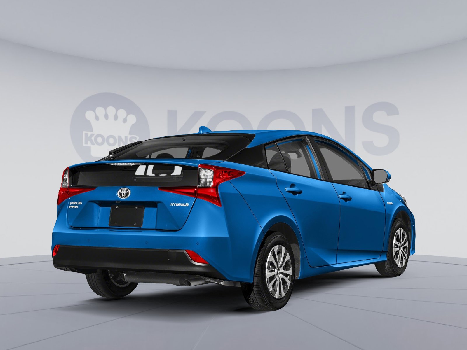 Used 2022 Toyota Prius XLE image 2