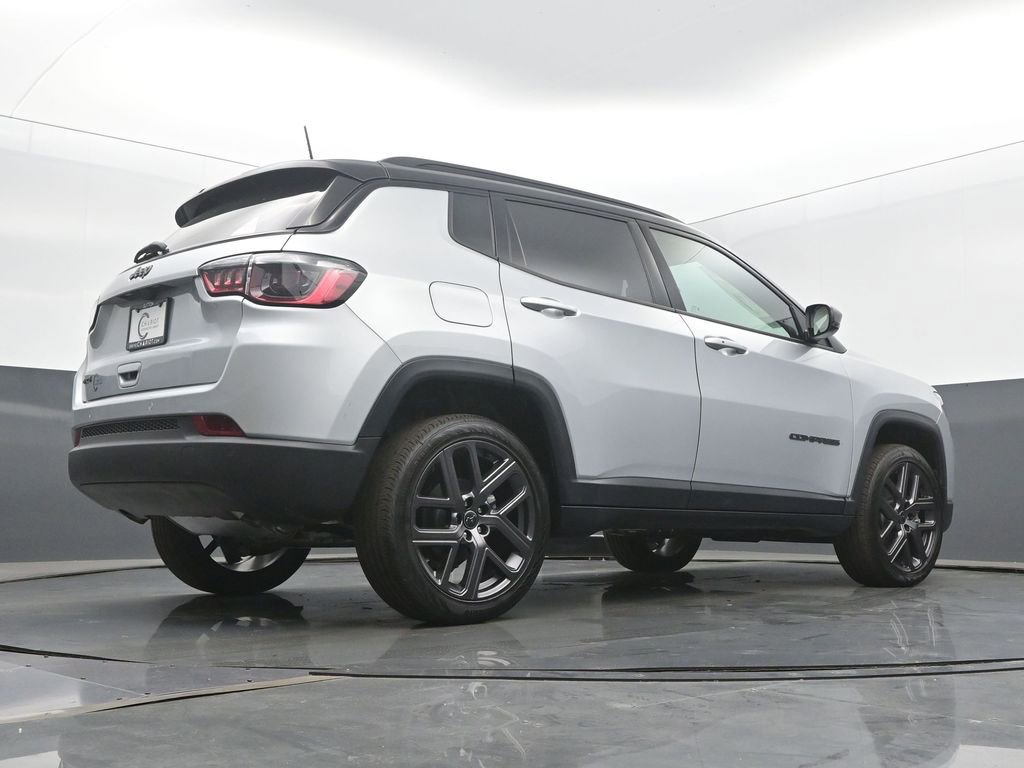 New 2026 Jeep Compass Limited image 51