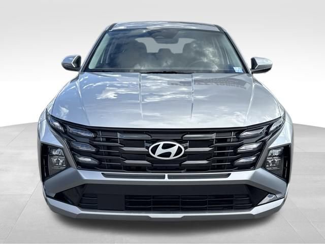 New 2026 Hyundai Tucson SE image 8