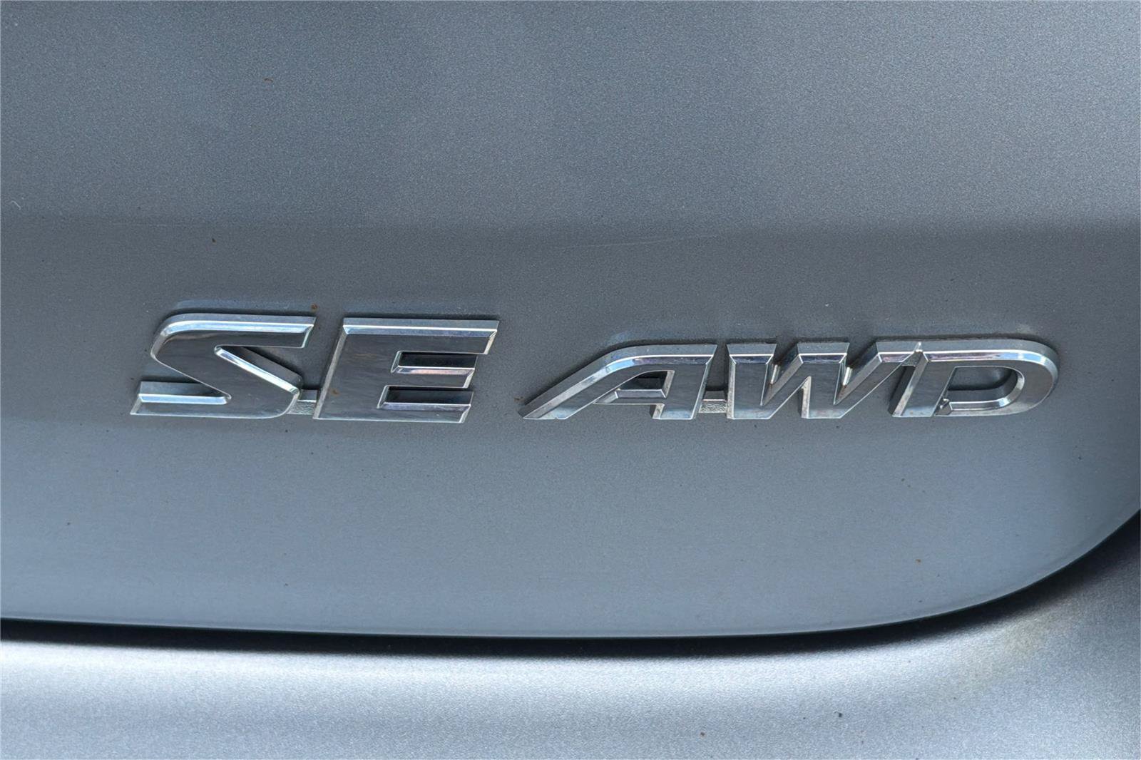 Used 2019 Toyota Highlander SE AWD/4WD image 25