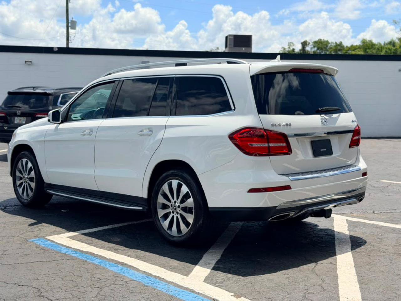 Used 2019 Mercedes-Benz GLS 450 4MATIC w/ Premium 1 Package image 5