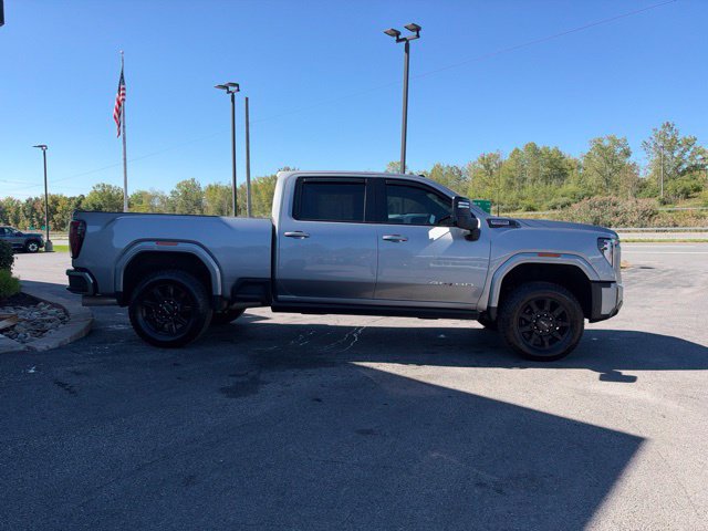Used 2025 GMC Sierra 3500 AT4 w/ AT4 Premium Plus Package AWD/4WD image 6