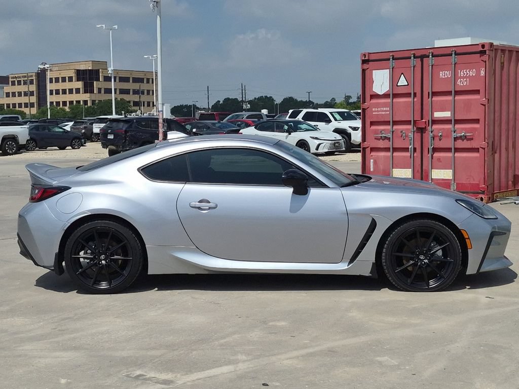 Used 2024 Toyota GR86 Premium RWD image 7