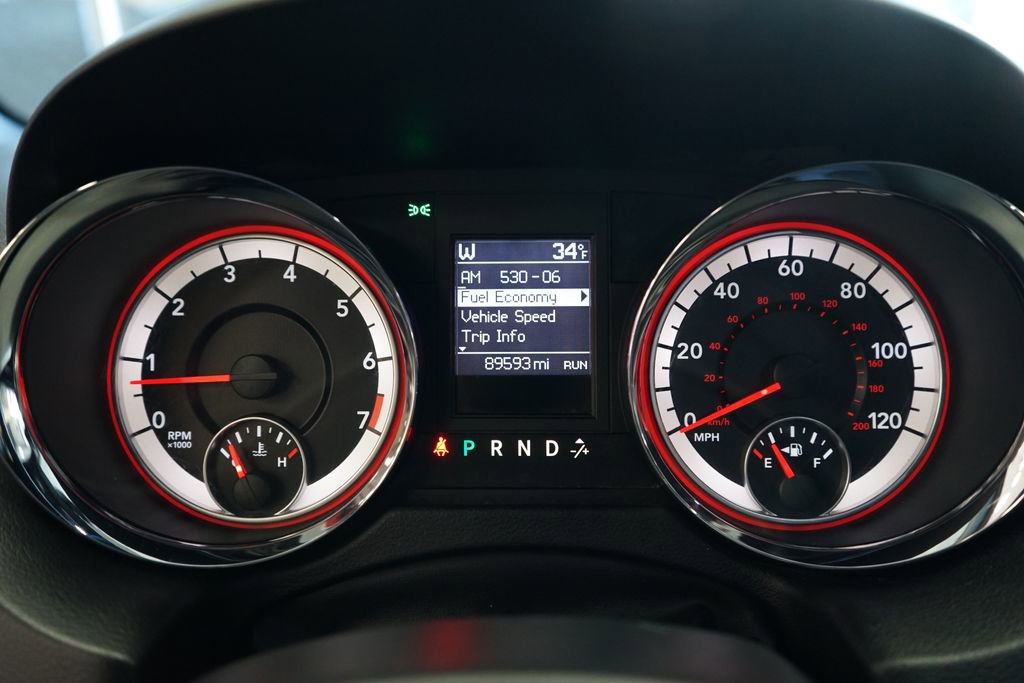 Used 2018 Dodge Grand Caravan GT image 32