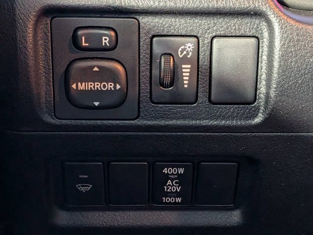 Used 2017 Toyota 4Runner SR5 Premium AWD/4WD image 25