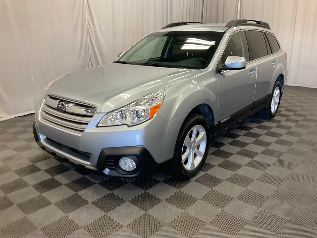 Used 2013 Subaru Outback 2.5i Premium AWD/4WD image 5