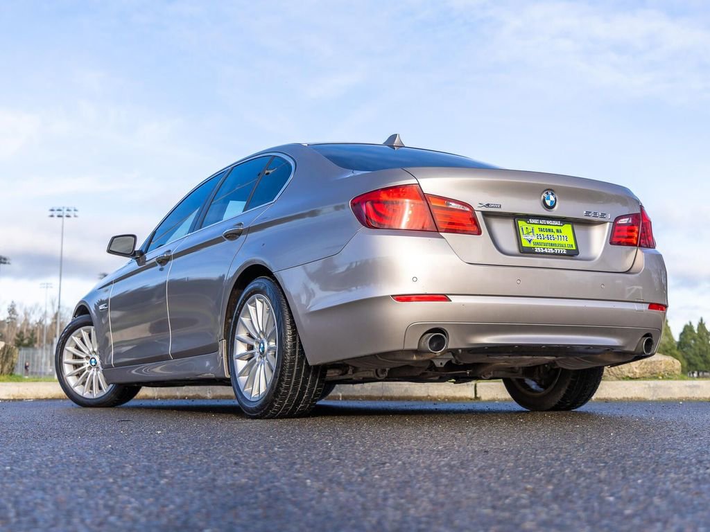 Used 2013 BMW 535i xDrive Sedan image 19