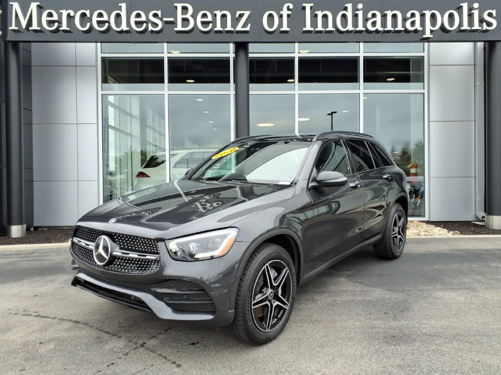 Used 2020 Mercedes-Benz GLC 300 4MATIC image 1