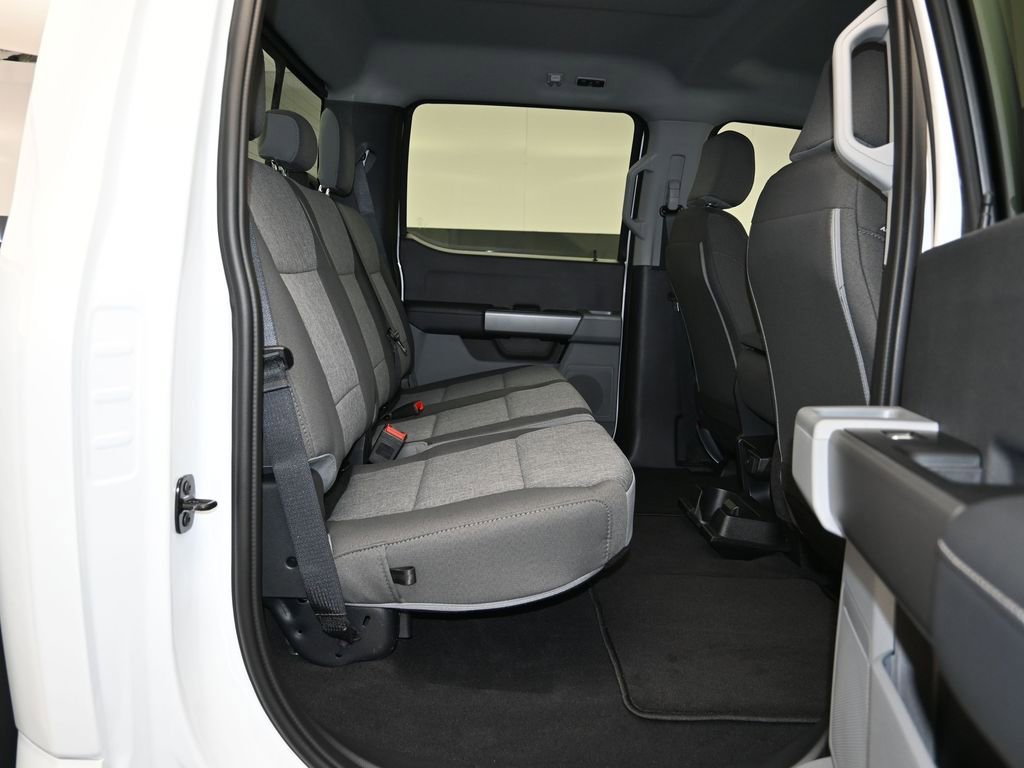 New 2026 Ford F350 XL w/ XL Chrome Package image 23