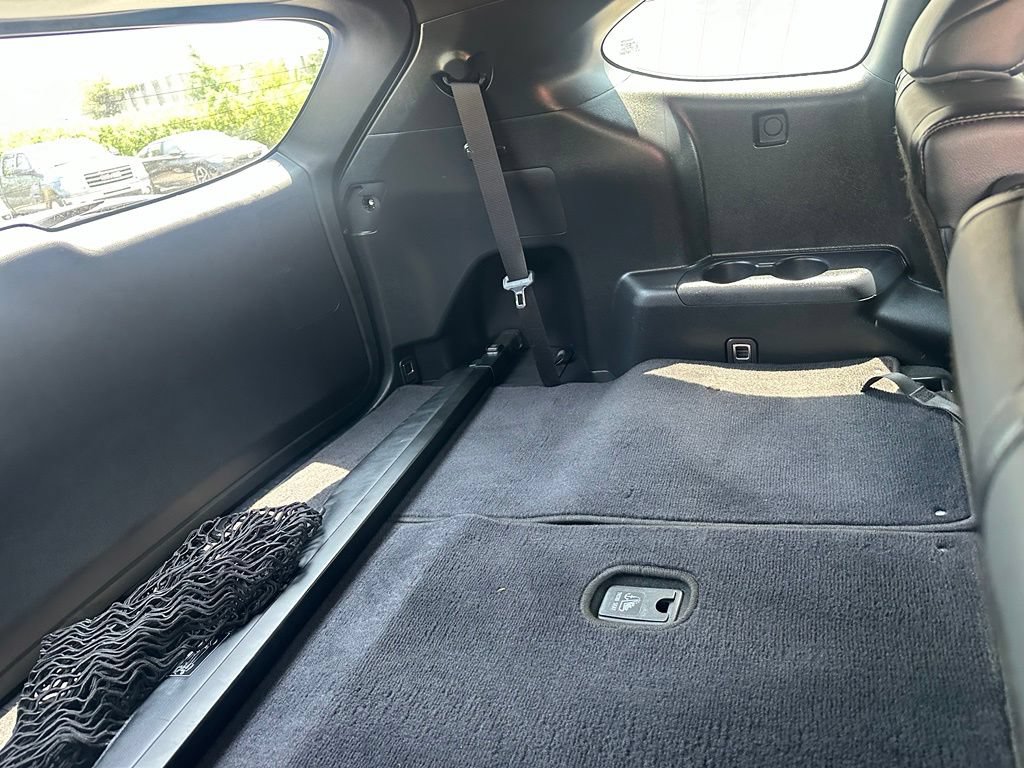 Used 2021 Toyota Highlander XSE FWD image 27
