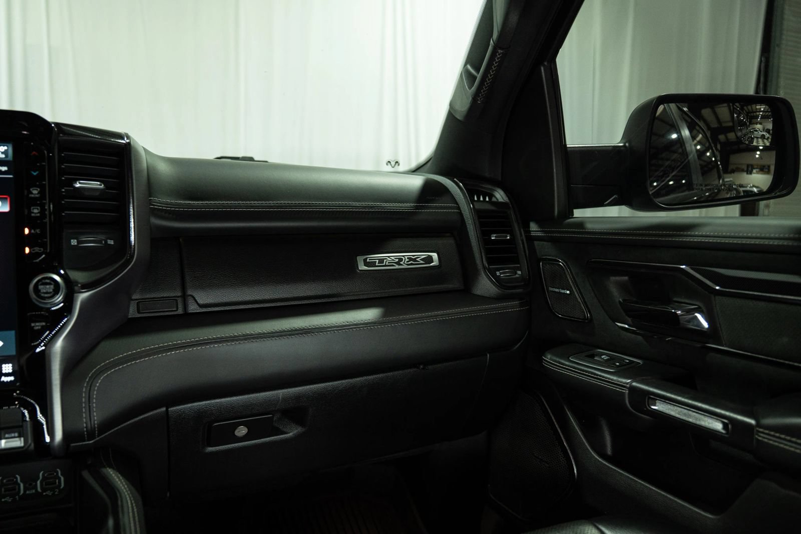 Used 2022 RAM 1500 TRX w/ TRX Level 1 Equipment Group AWD/4WD image 18