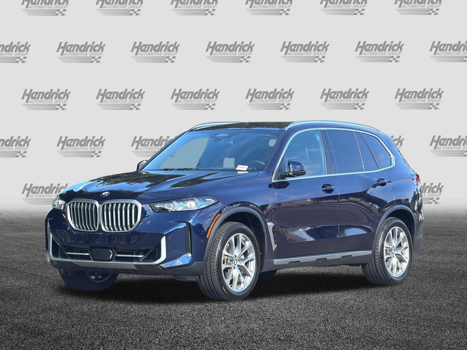 Used 2026 BMW X5 xDrive40i w/ Premium Package AWD/4WD image 9