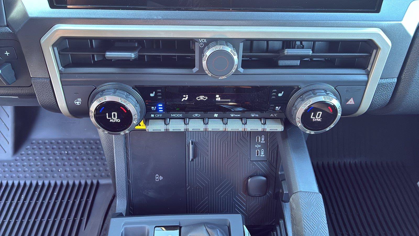 New 2026 Toyota Tacoma TRD Sport w/ TRD Sport Premium Package AWD/4WD image 18