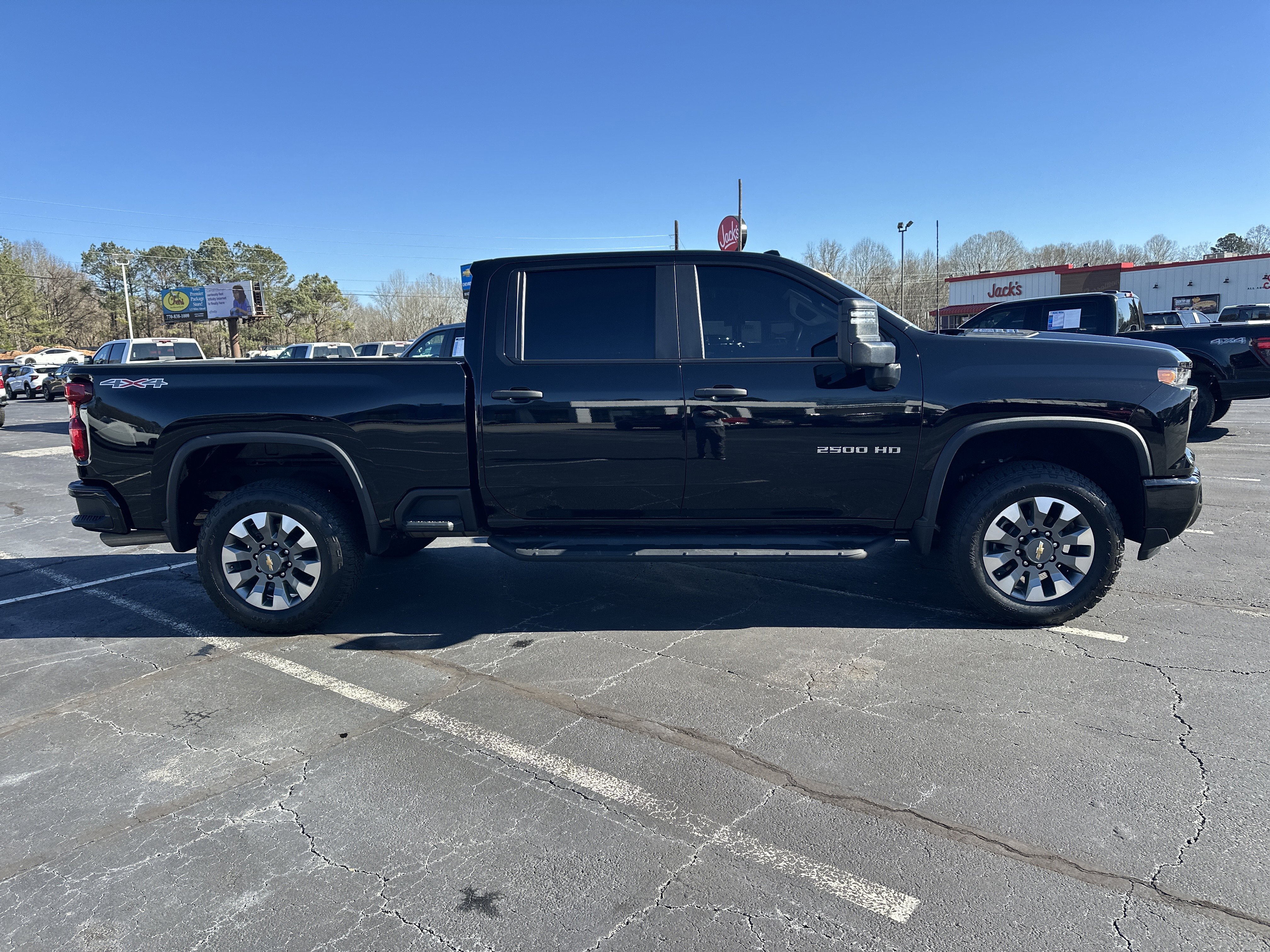 Certified 2025 Chevrolet Silverado 2500 Custom w/ Custom Value Package image 9