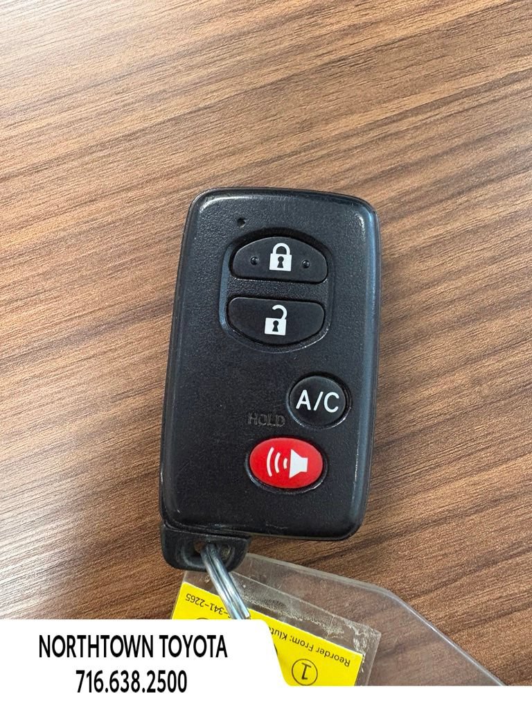 Used 2013 Toyota Prius Prime Plug-In Hybrid FWD image 30