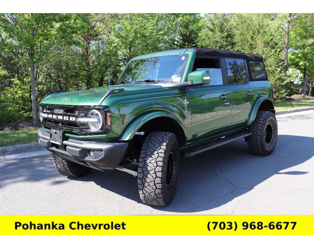 Used 2024 Ford Bronco Outer Banks AWD/4WD image 3