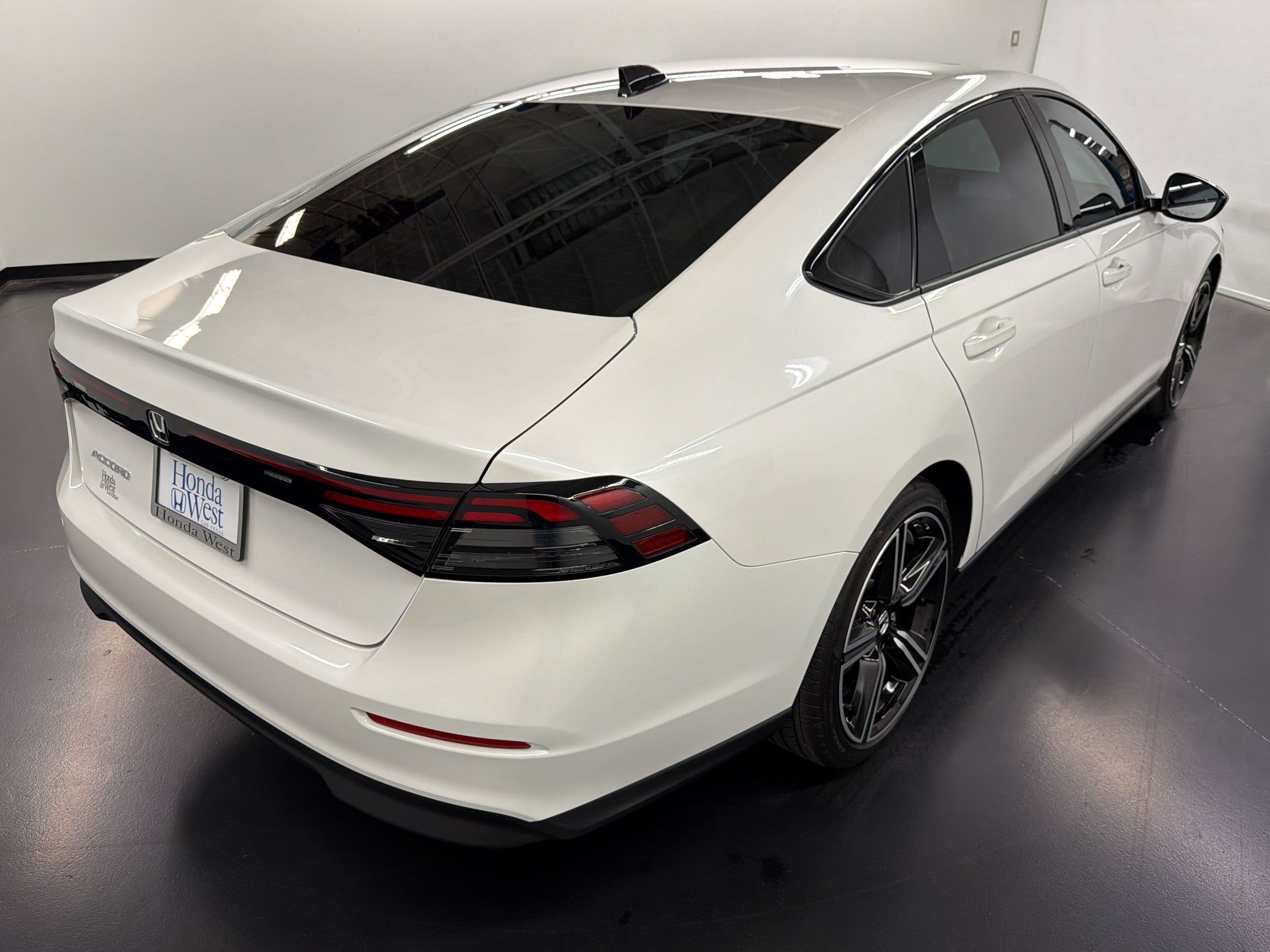 Certified 2026 Honda Accord SE image 9