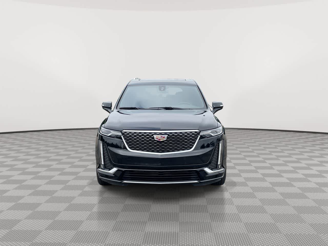 Certified 2024 Cadillac XT6 Luxury AWD/4WD image 3