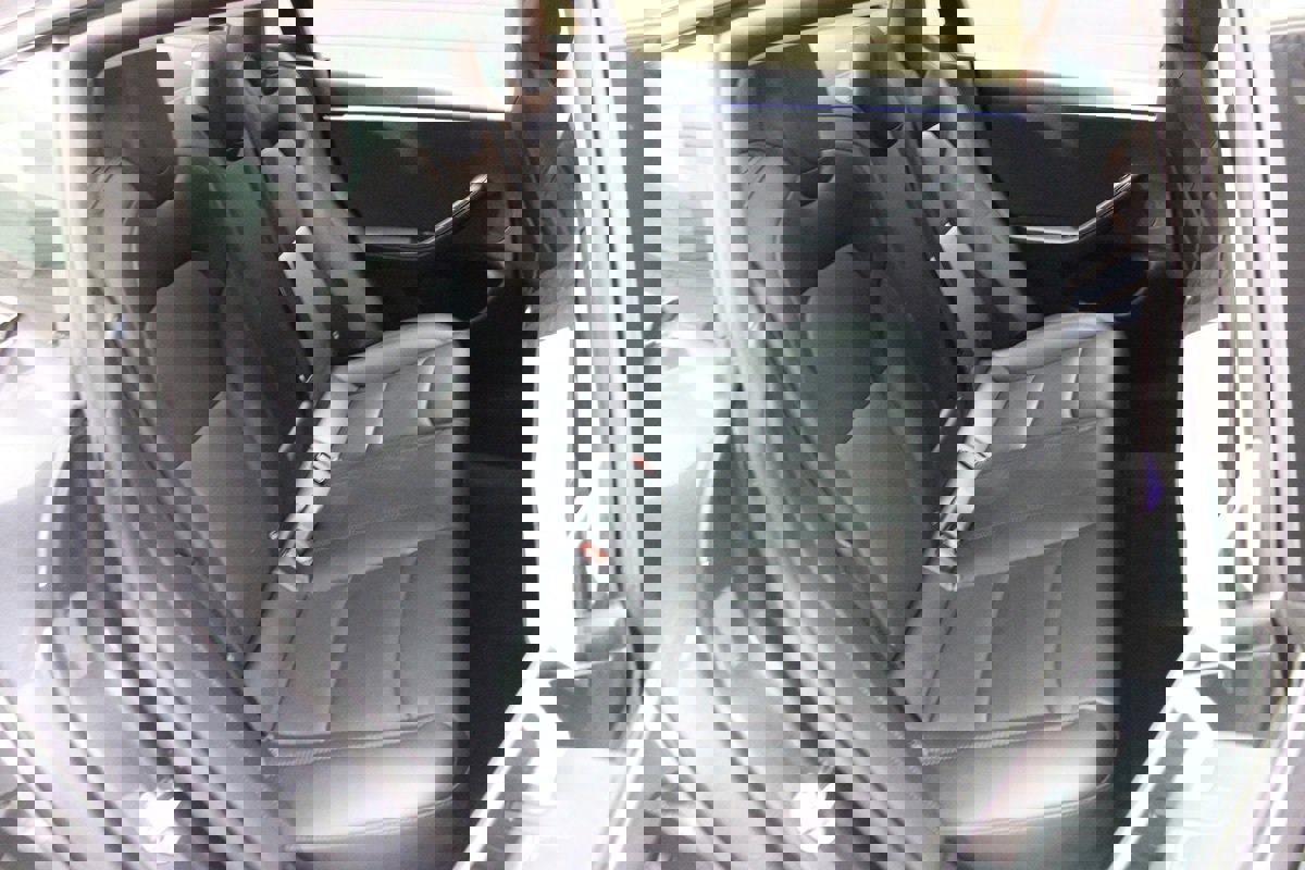 Used 2025 Tesla Model 3 Long Range image 28