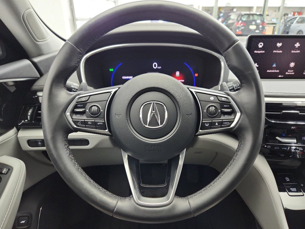Used 2024 Acura MDX SH-AWD w/ Technology Package image 14