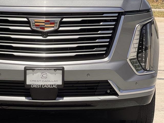New 2026 Cadillac Escalade ESV Platinum Luxury AWD/4WD image 8