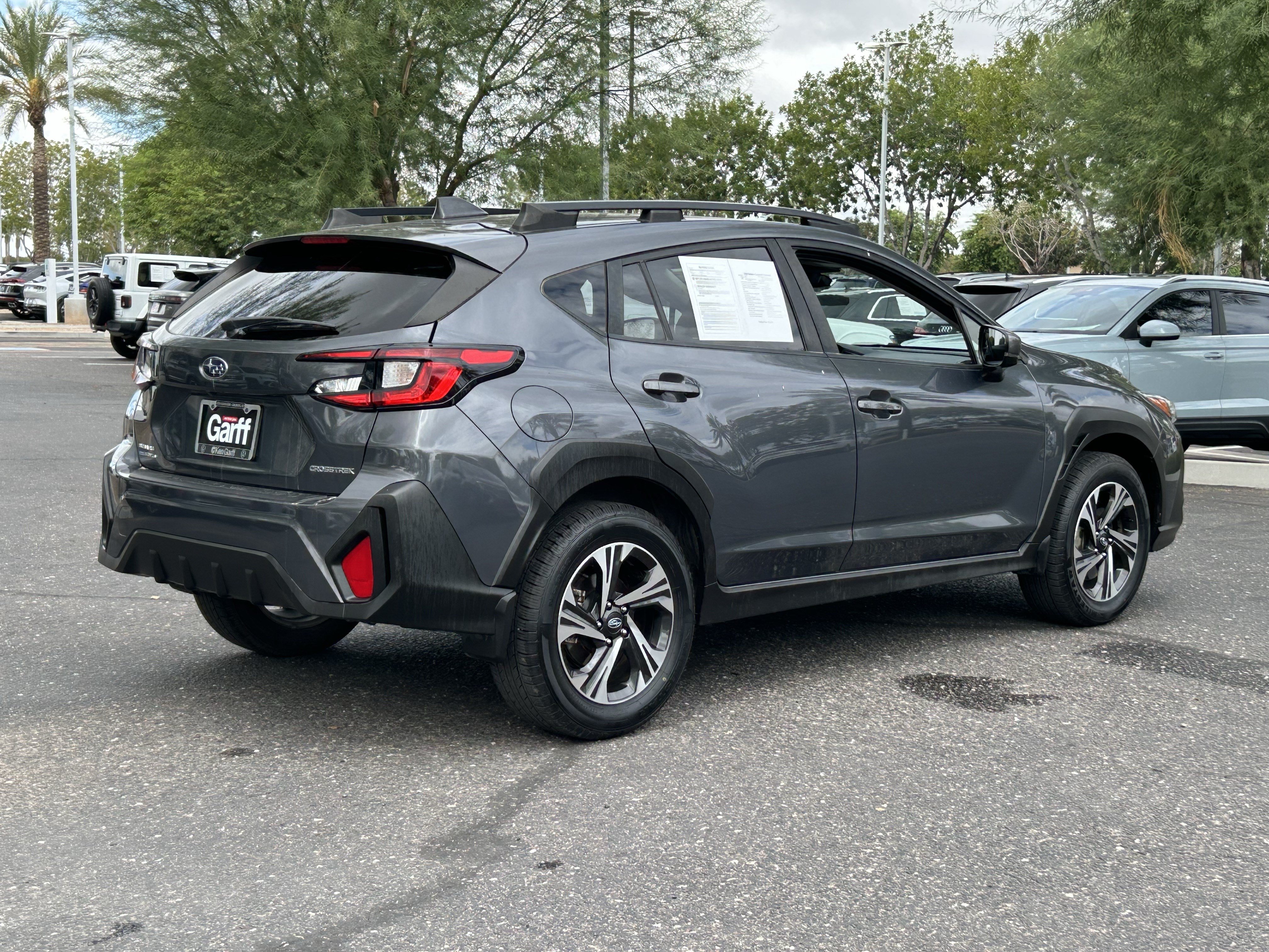 Used 2024 Subaru Crosstrek 2.0i Premium AWD/4WD image 4