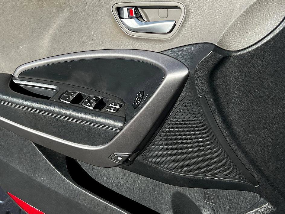 Used 2016 Hyundai Santa Fe Sport w/ Option Group 02 image 18