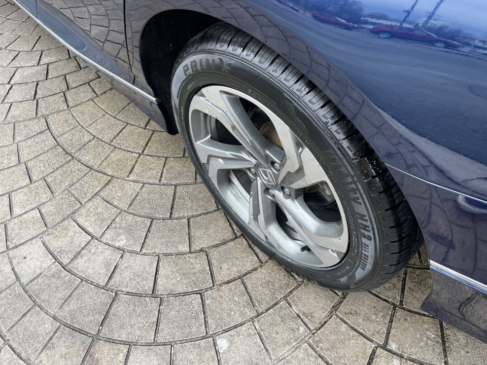 Used 2019 Honda Accord EX-L image 28