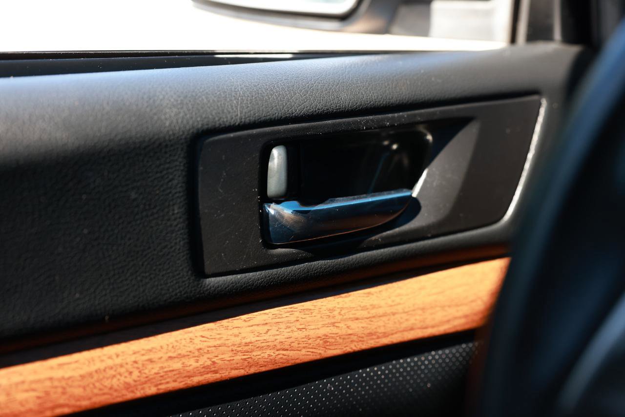 Used 2013 Subaru Outback 2.5i Limited w/ Moonroof Pkg image 40