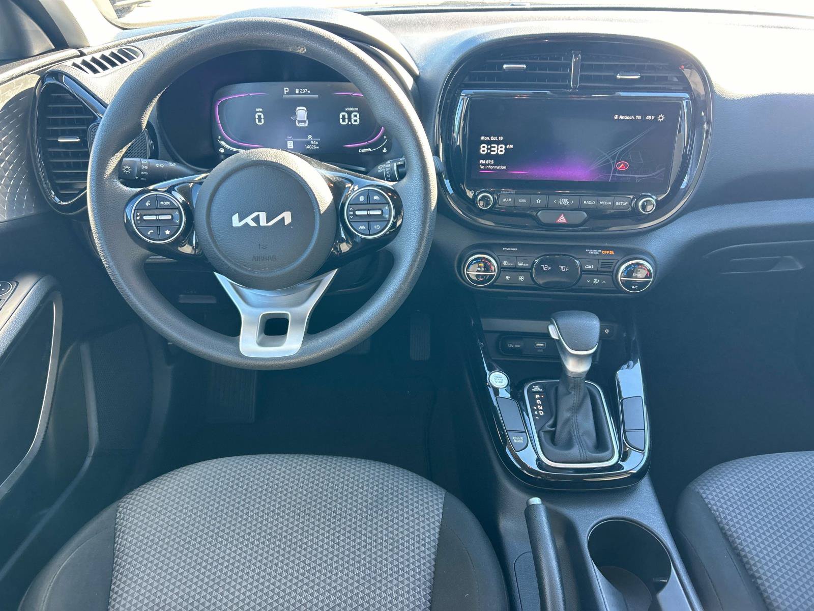 Used 2023 Kia Soul S FWD image 13