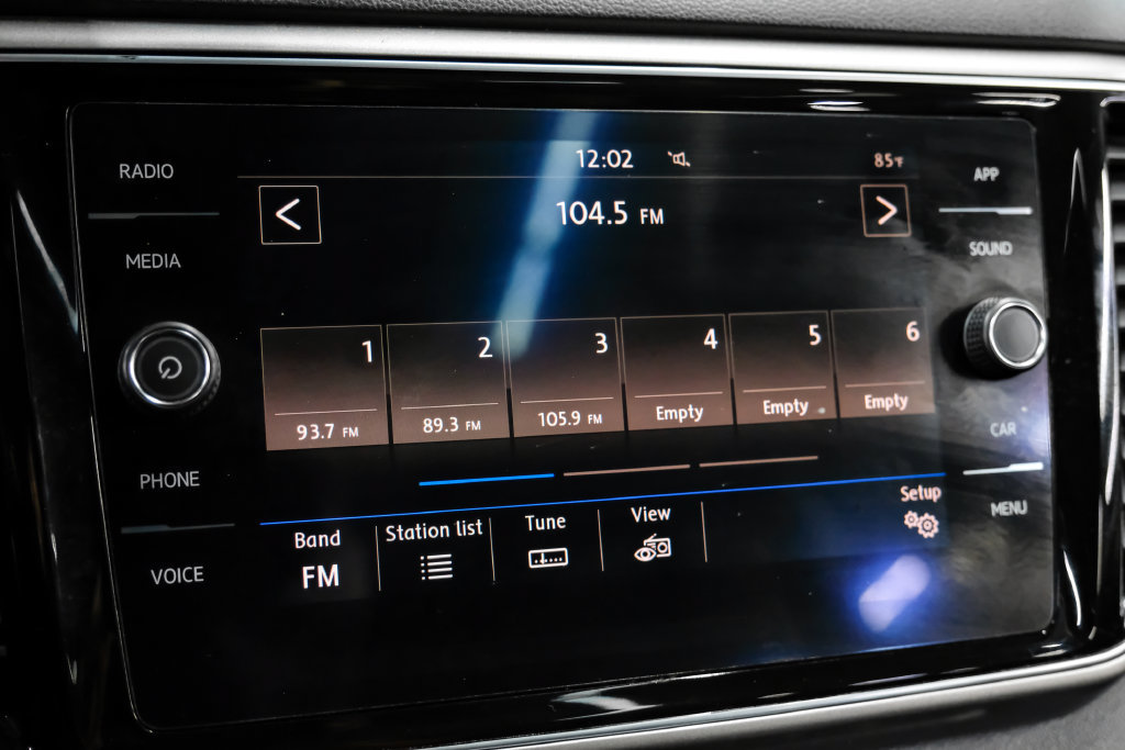 Used 2018 Volkswagen Atlas SEL FWD image 30