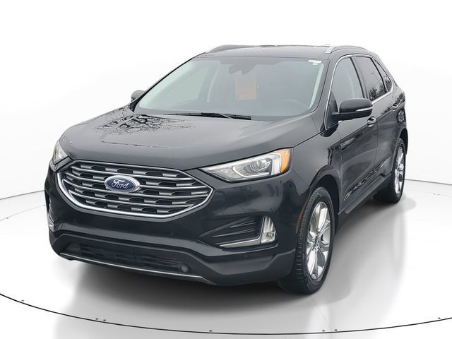 Used 2020 Ford Edge Titanium w/ Cargo Accessory Package image 2