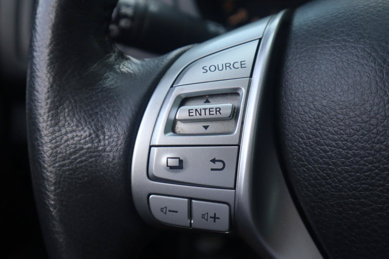 Used 2016 Nissan Altima 2.5 SL w/ Moonroof Package FWD image 57