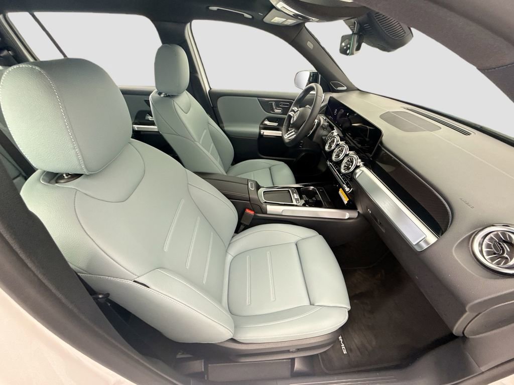 New 2026 Mercedes-Benz GLB 35 AMG 4MATIC image 18