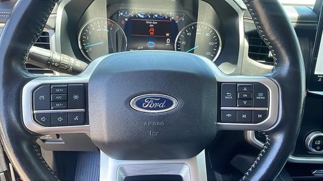 Used 2024 Ford Expedition XLT AWD/4WD image 23