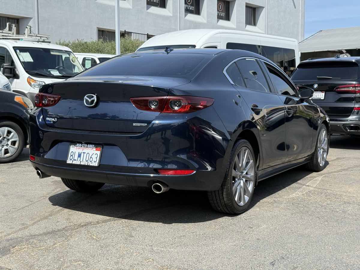 Used 2019 MAZDA MAZDA3 Back Up Cam, Easy Financing, C image 13