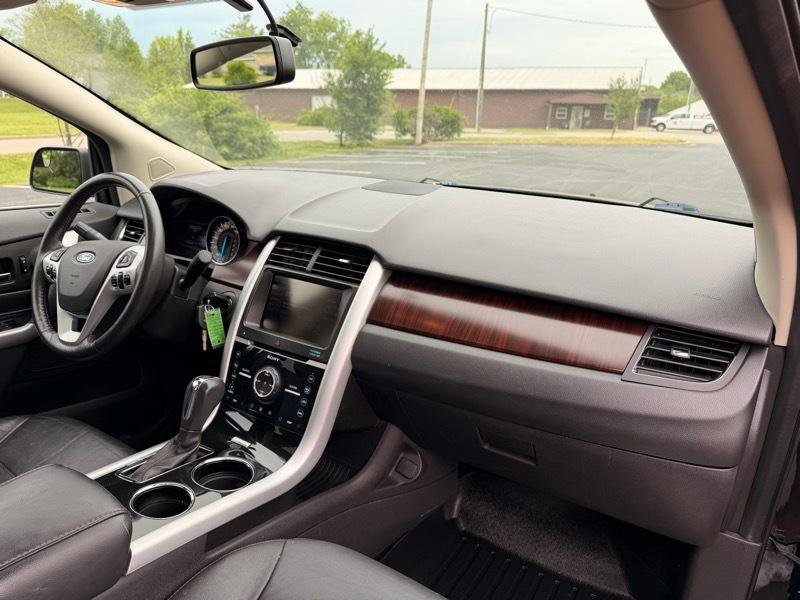 Used 2014 Ford Edge Limited AWD/4WD image 11