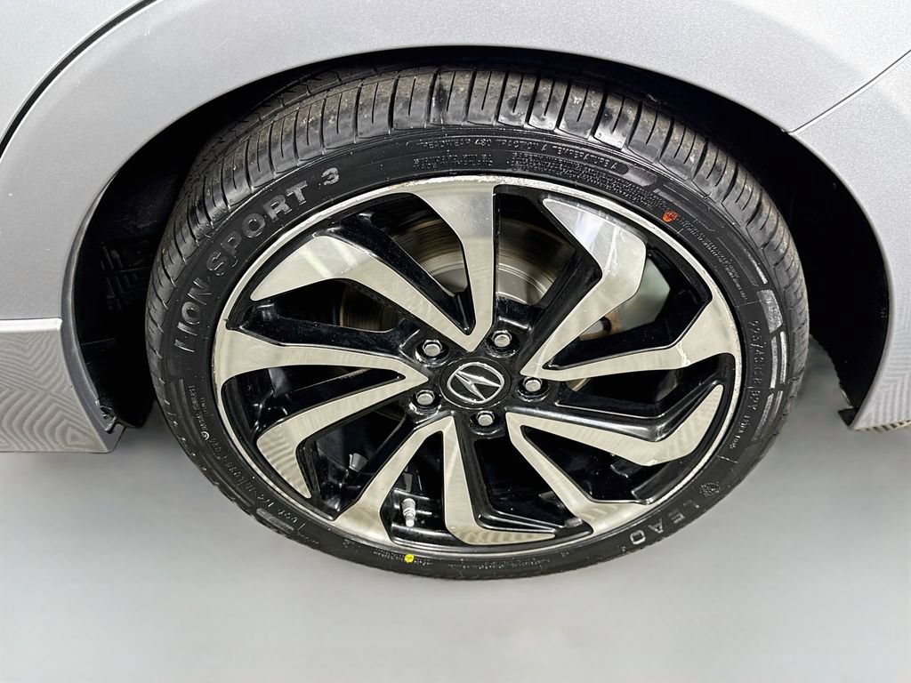 Used 2017 Acura ILX w/ Premium & A-SPEC Package FWD image 33