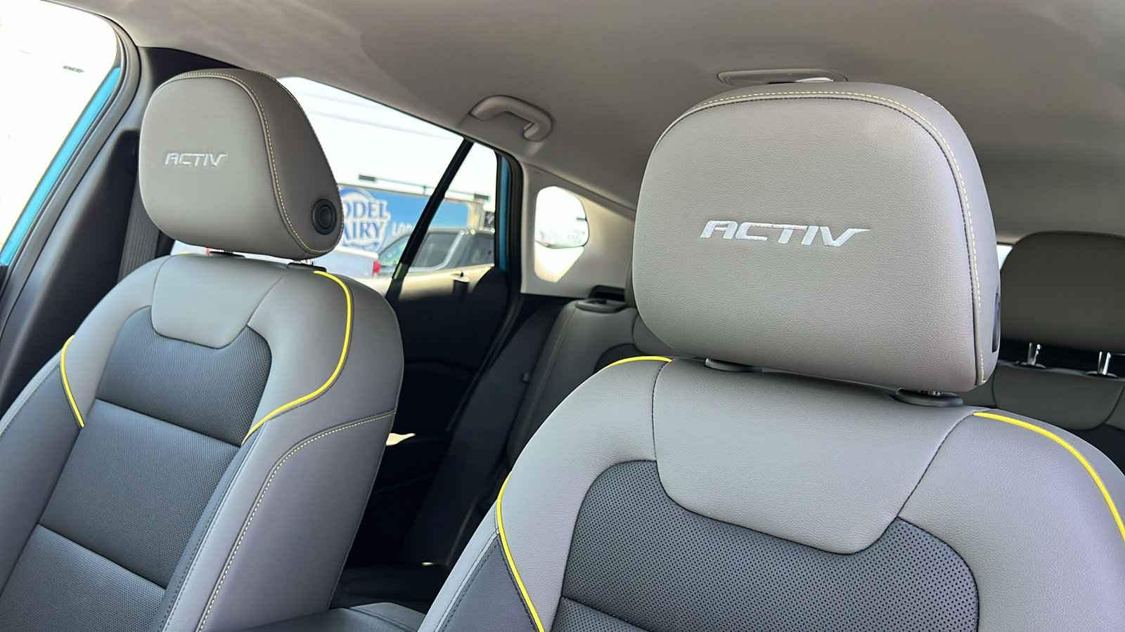 New 2025 Chevrolet Trax ACTIV w/ Driver Confidence Package image 18
