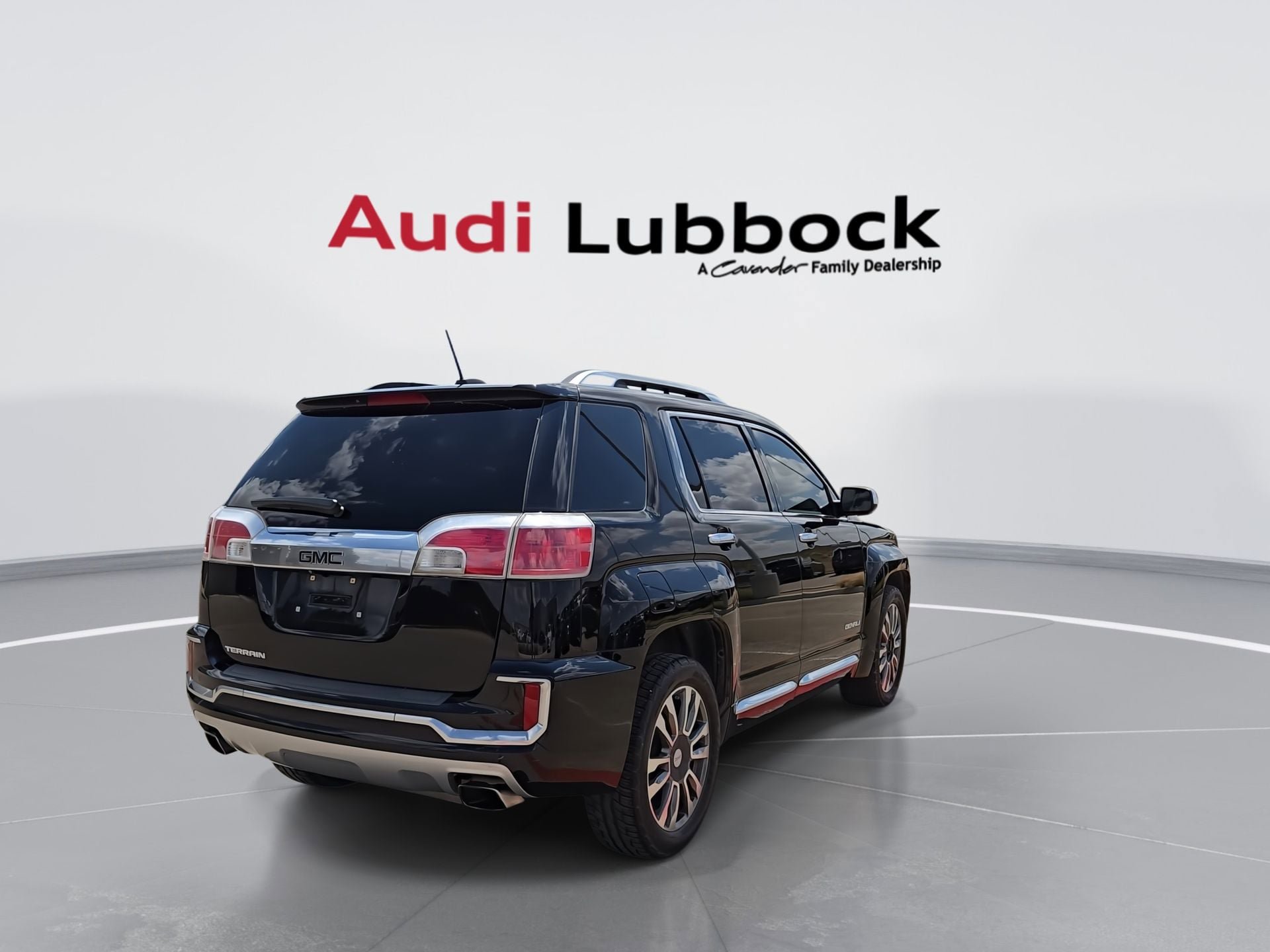 Used 2016 GMC Terrain Denali FWD image 8
