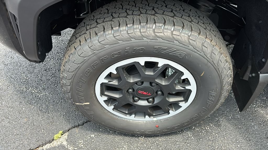 New 2026 Toyota Tacoma TRD Off-Road AWD/4WD image 35