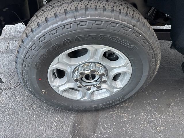 New 2026 Ford F350 XLT image 2