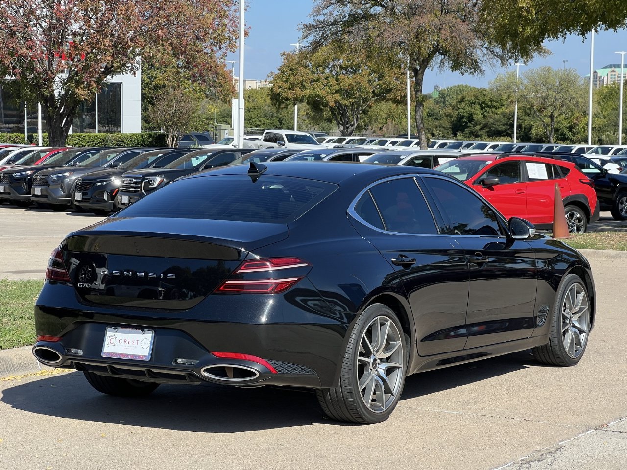 Used 2024 Genesis G70 2.5T RWD image 4