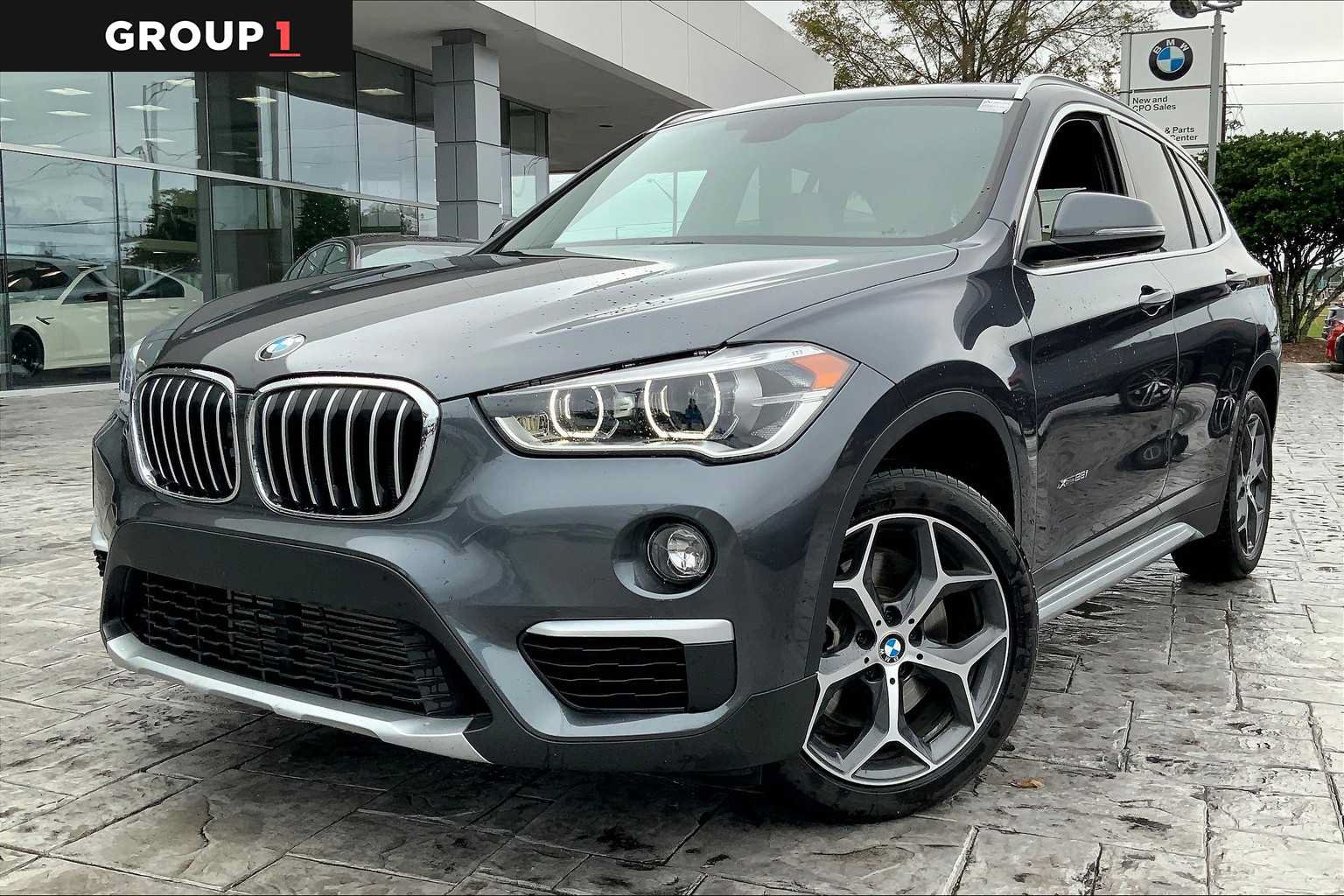 Used 2017 BMW X1 xDrive28i AWD/4WD image 1