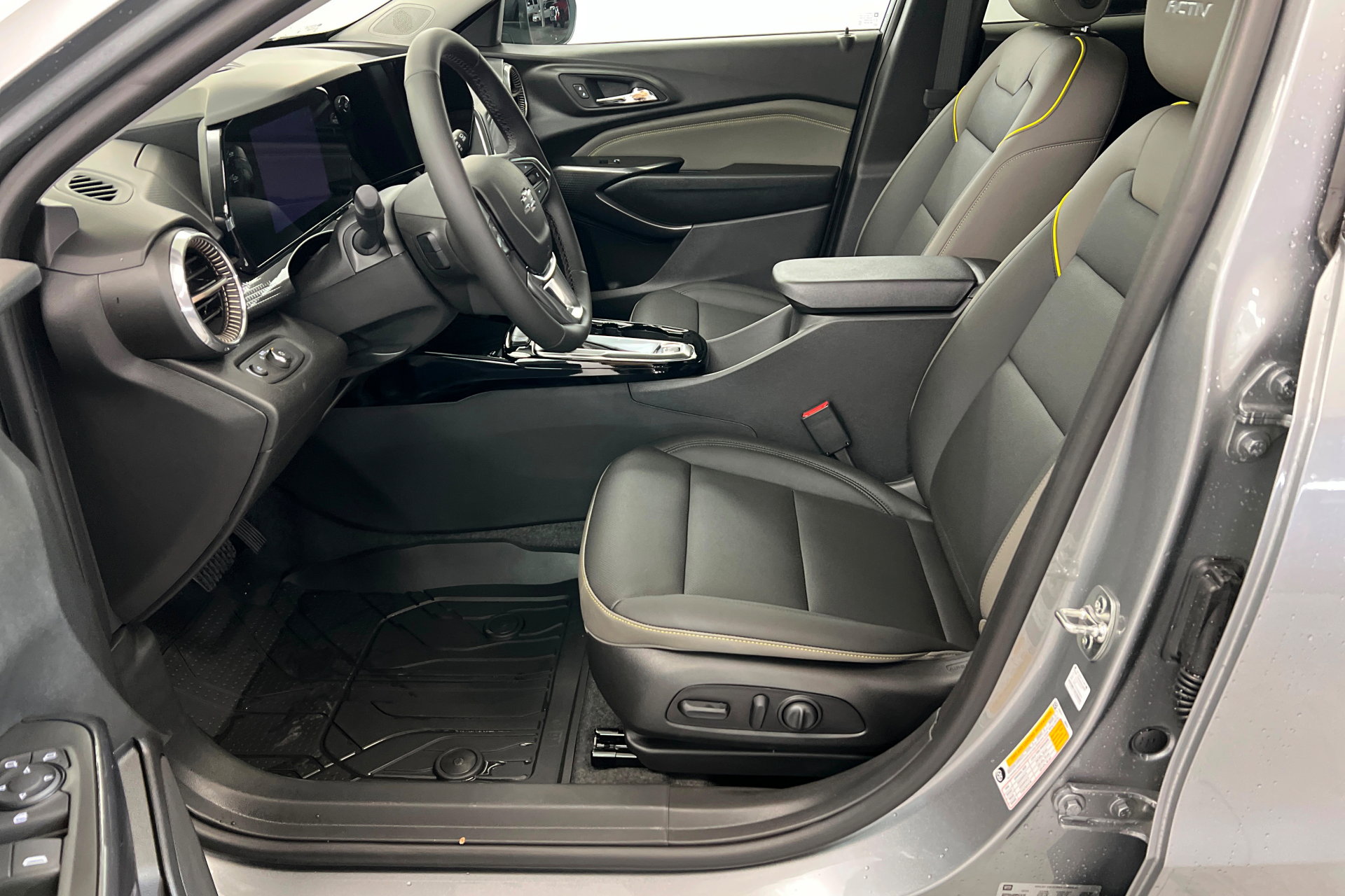 New 2026 Chevrolet Trax ACTIV image 18